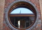 Круглое окно, в Краснодаре на ул. Гоголя. mobile